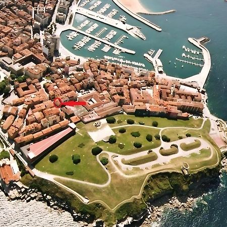 Les Casetes De San Lorenzo Хихон Экстерьер фото